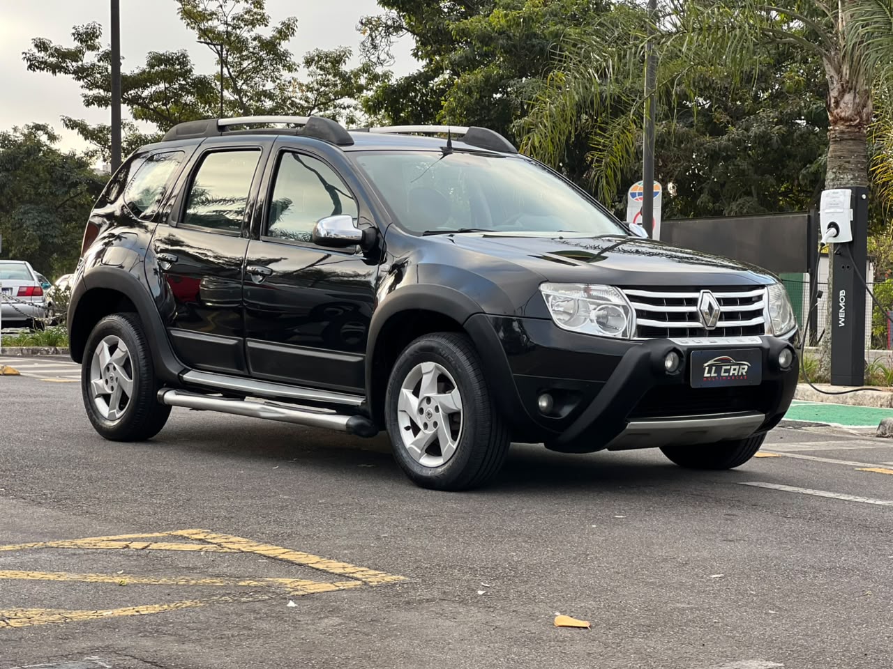 RENAULT DUSTER