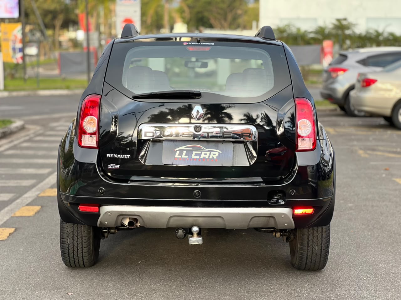 RENAULT DUSTER