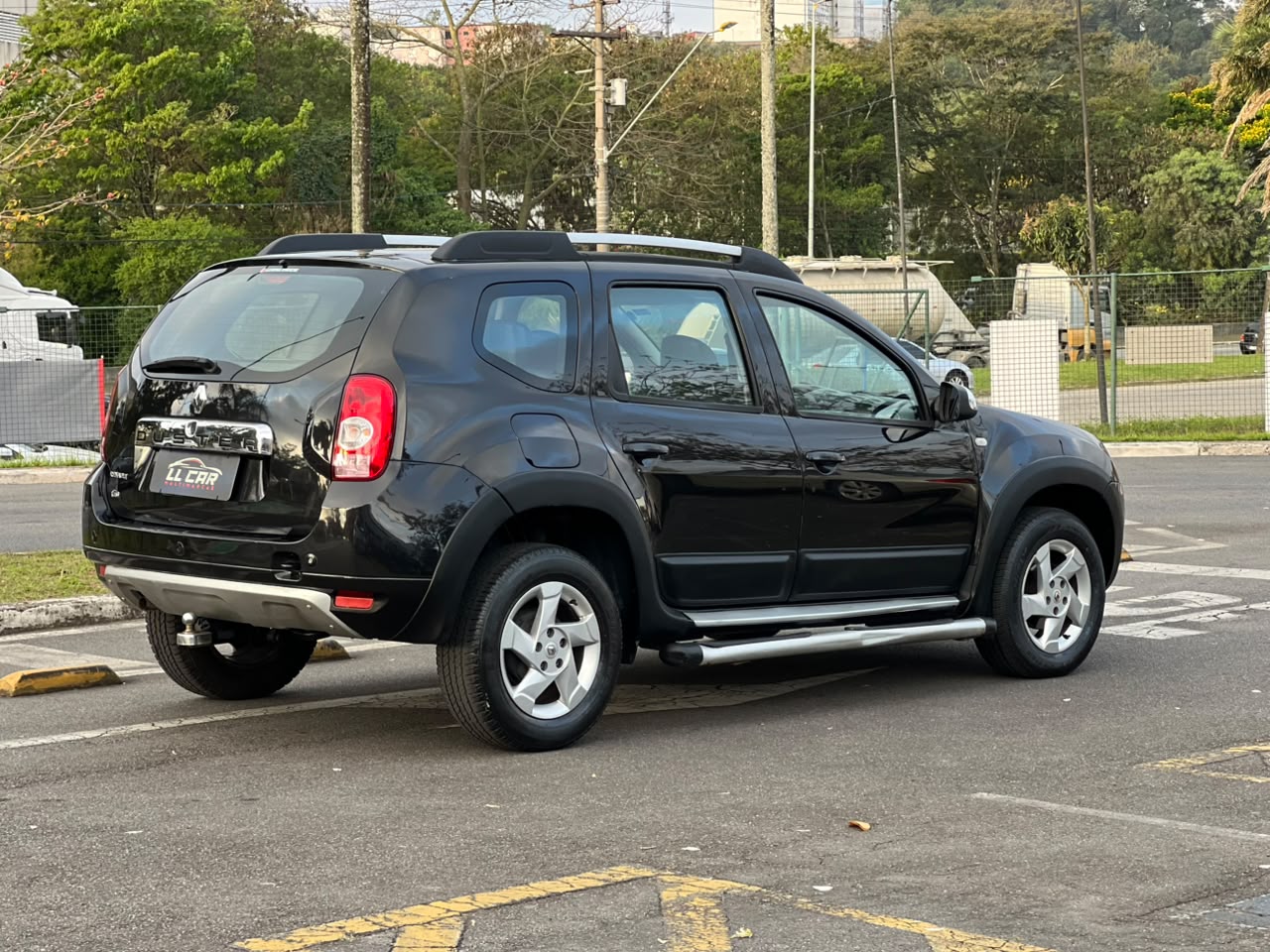 RENAULT DUSTER