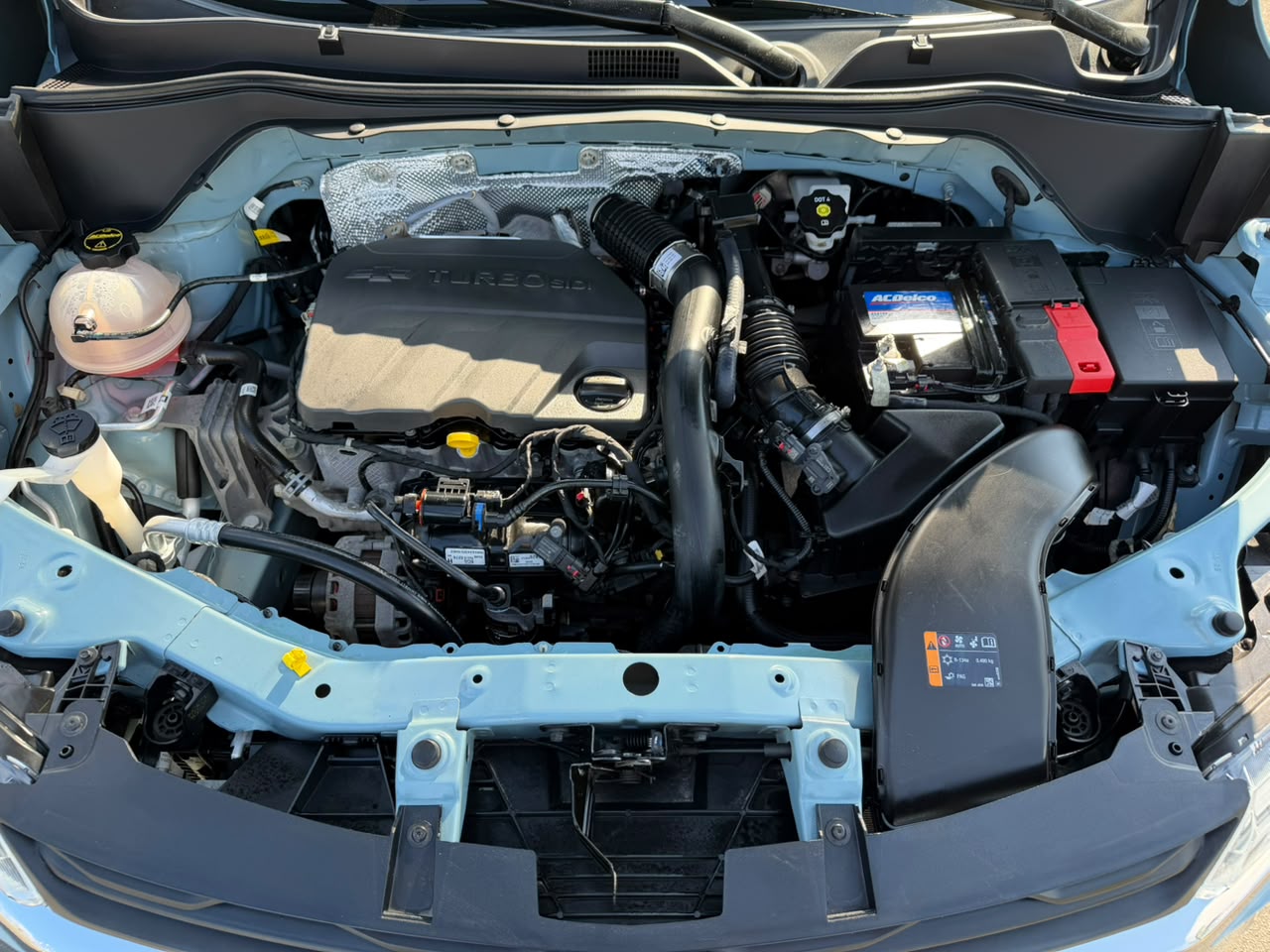 CHEVROLET TRACKER