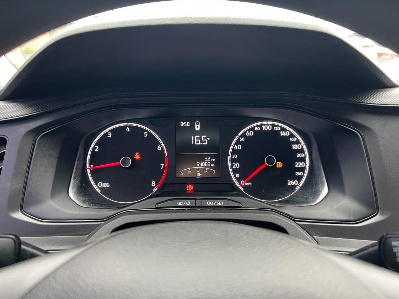 VOLKSWAGEN POLO