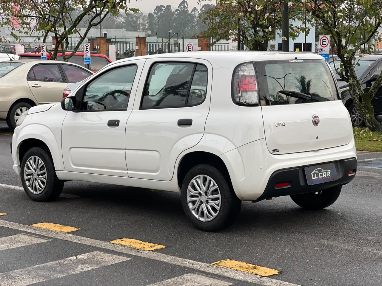 FIAT UNO