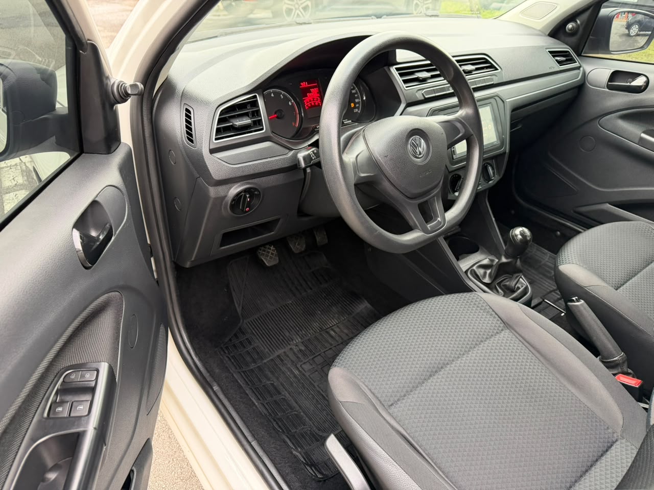 VOLKSWAGEN GOL