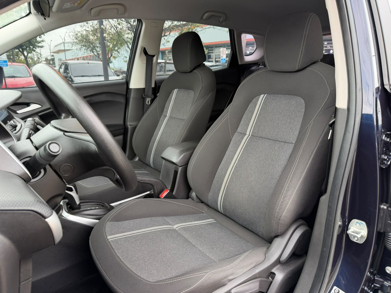CHEVROLET TRACKER