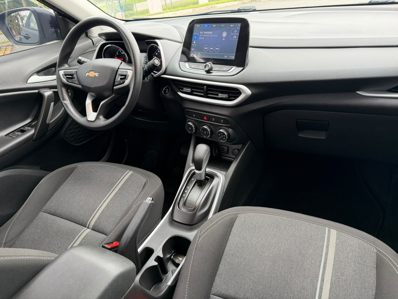 CHEVROLET TRACKER