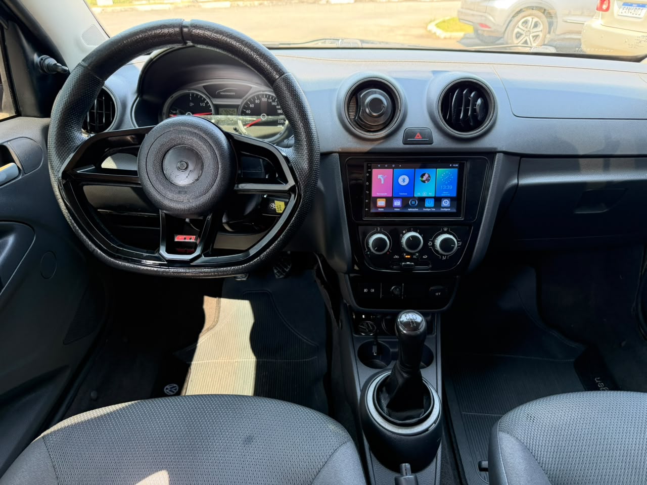 VOLKSWAGEN GOL