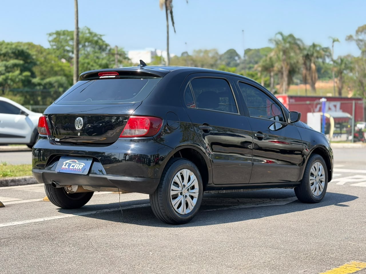 VOLKSWAGEN GOL