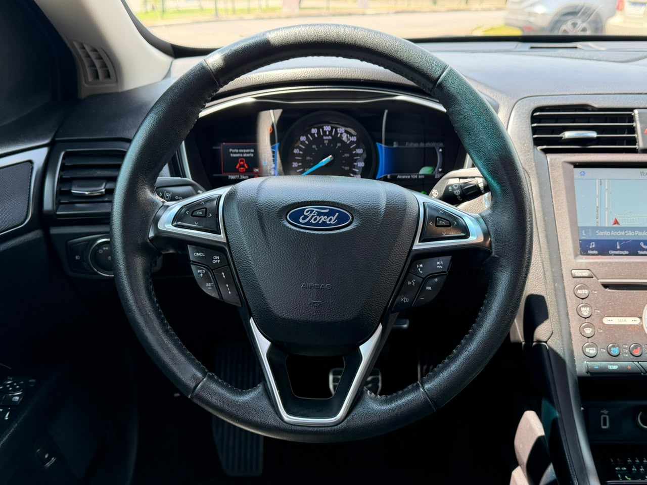 FORD FUSION