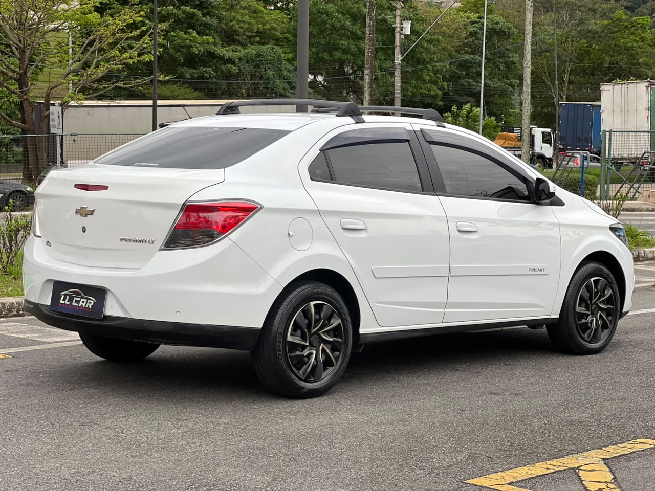 CHEVROLET PRISMA