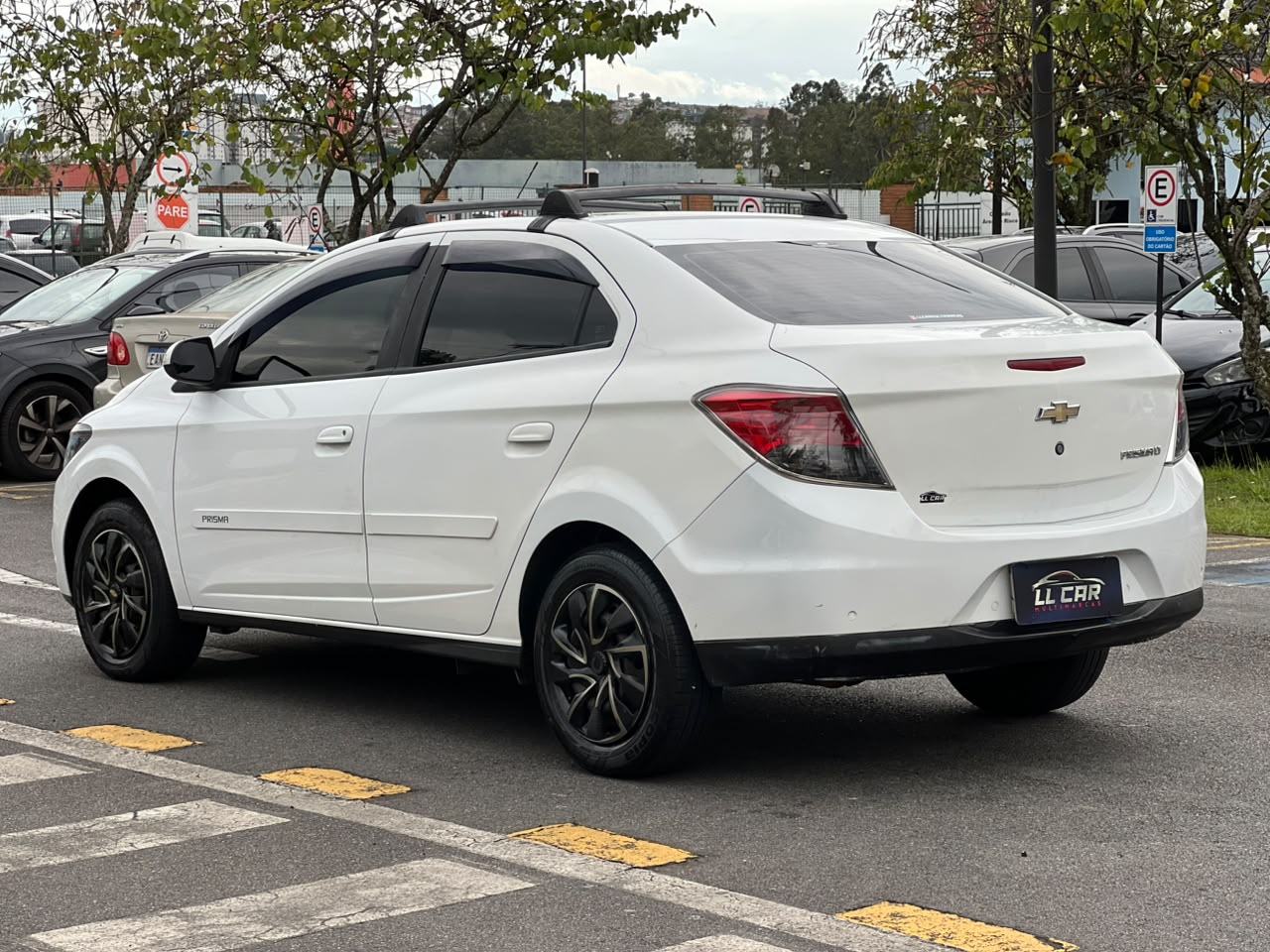 CHEVROLET PRISMA