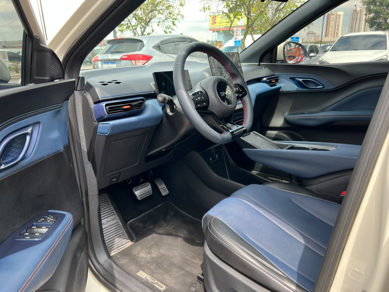 BYD DOLPHIN MINI