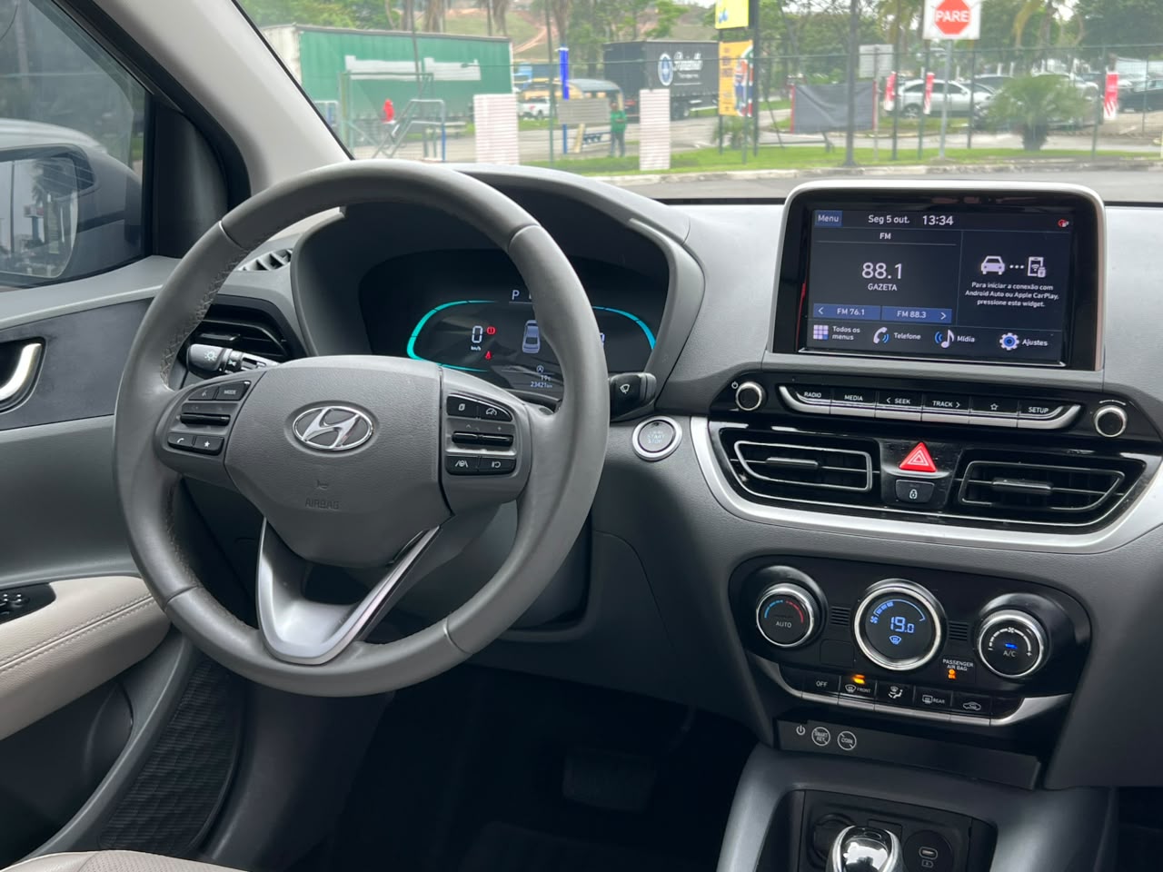 HYUNDAI HB20S