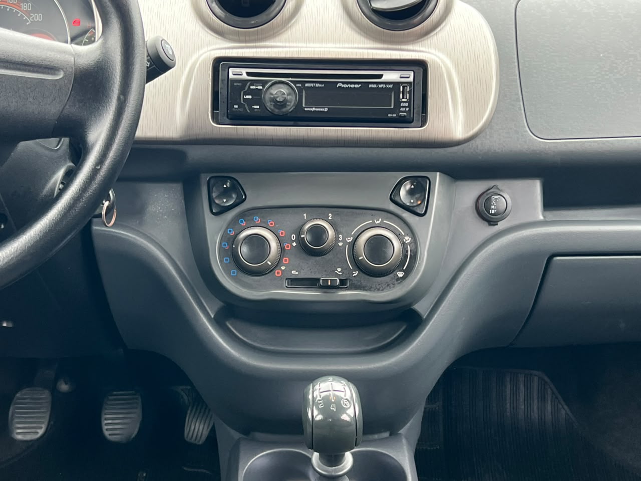 FIAT UNO