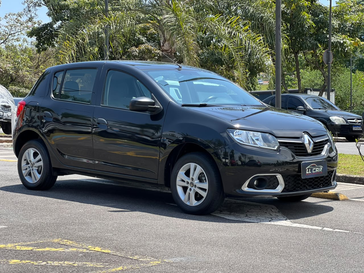 RENAULT SANDERO