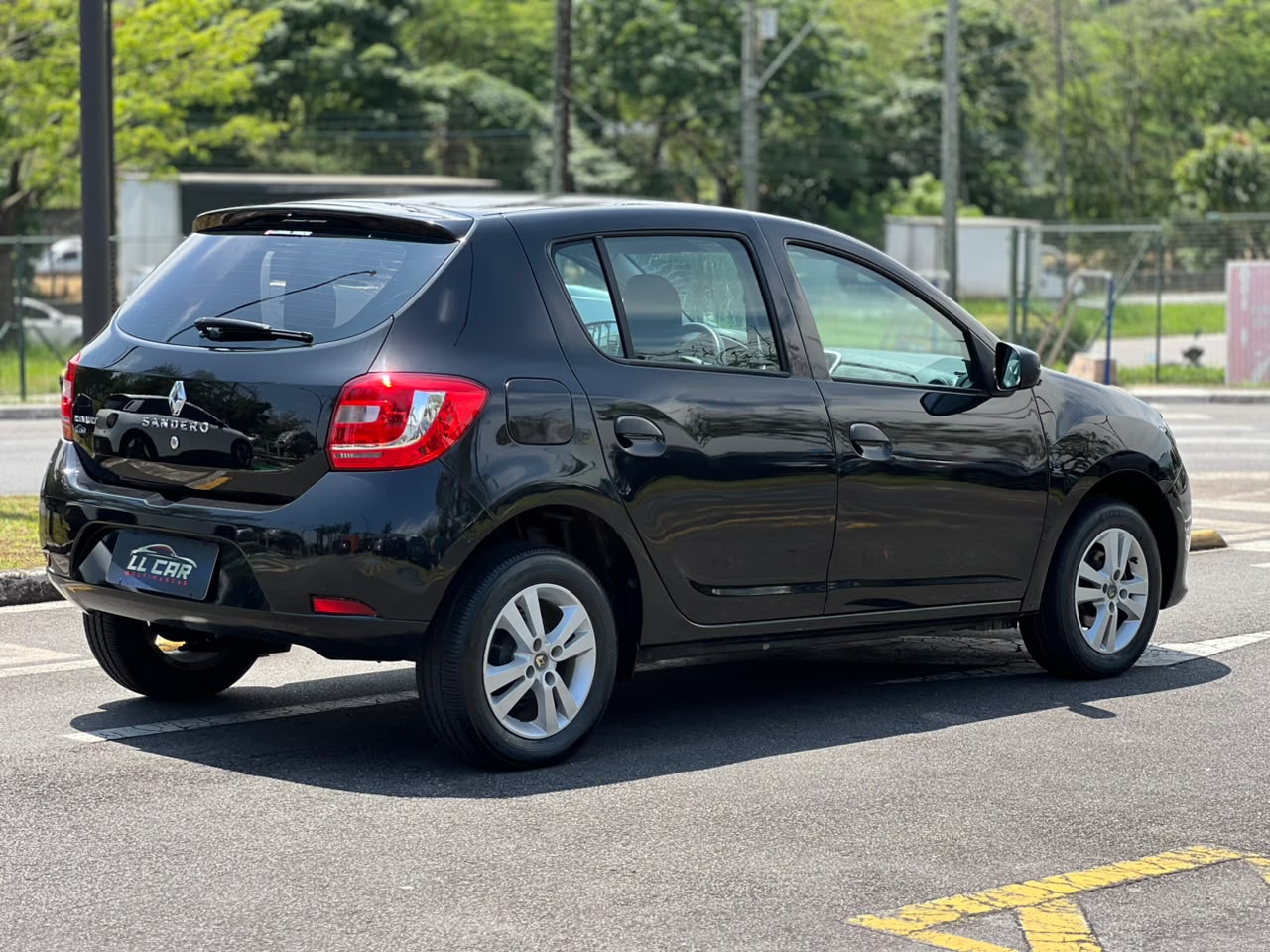 RENAULT SANDERO