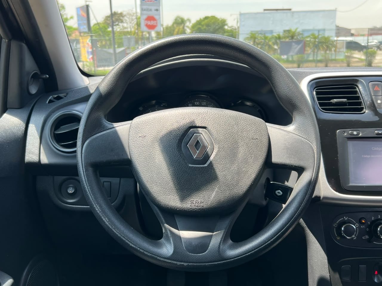 RENAULT SANDERO