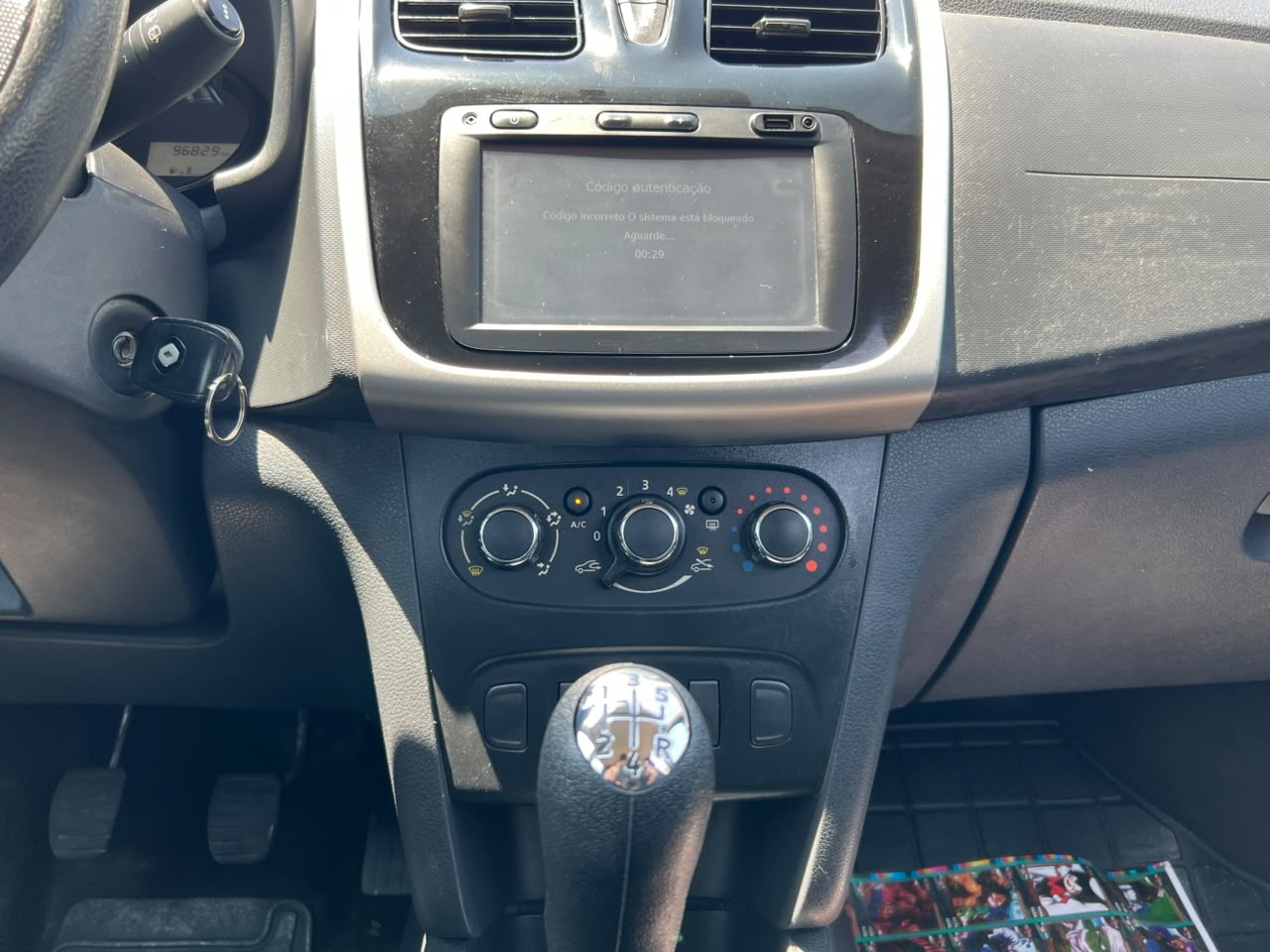 RENAULT SANDERO