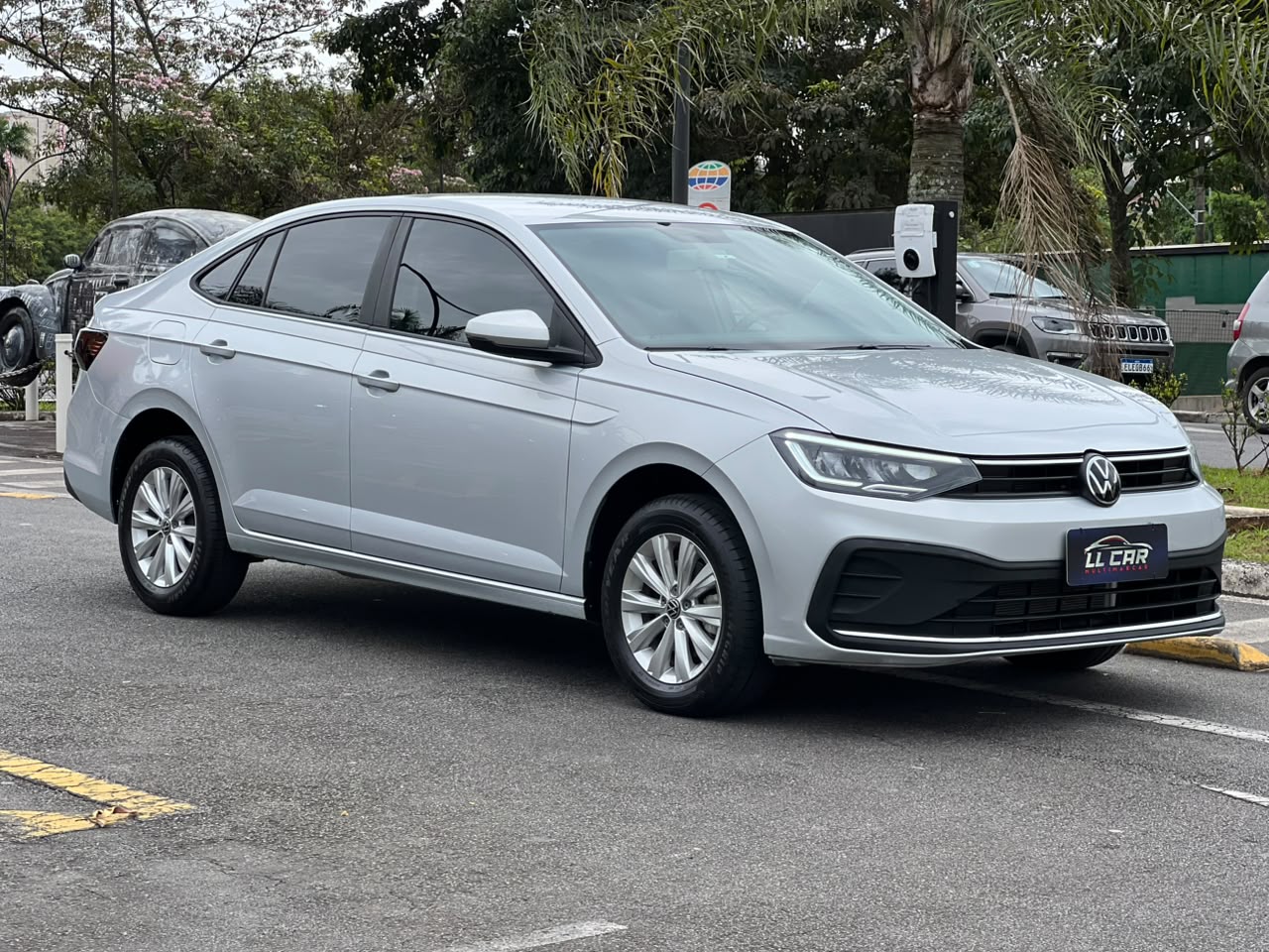 VOLKSWAGEN VIRTUS