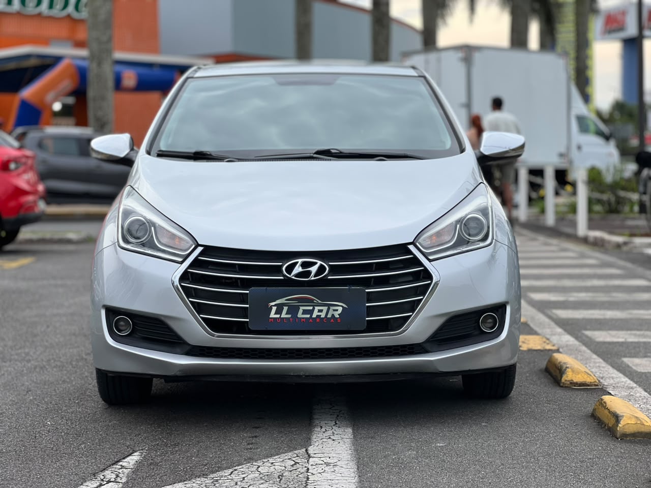 HYUNDAI HB20S