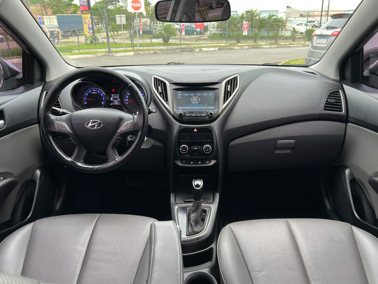HYUNDAI HB20S