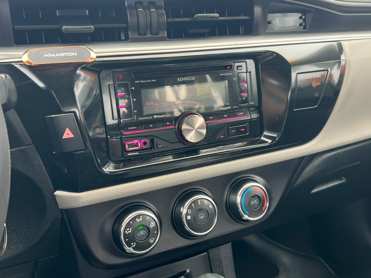 TOYOTA COROLLA