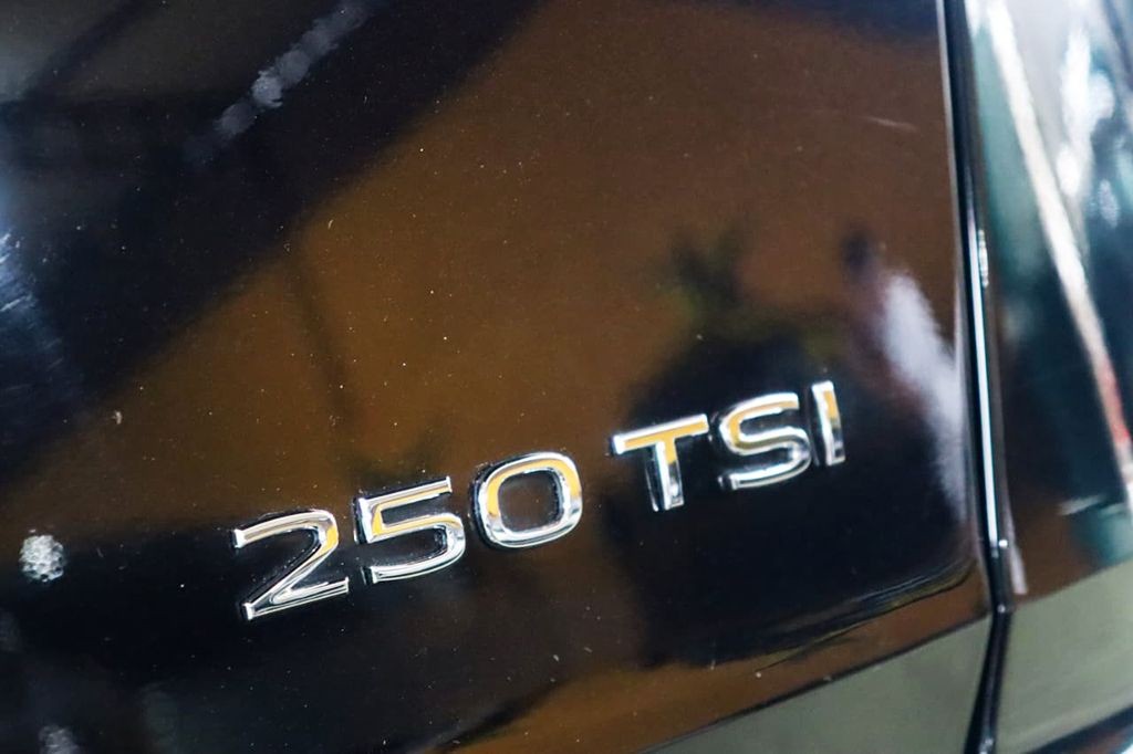 VOLKSWAGEN/TAOS 250 TSI HIGHLINE 2024