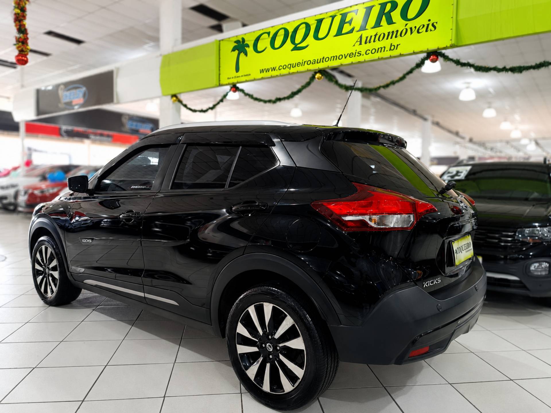 NISSAN KICKS