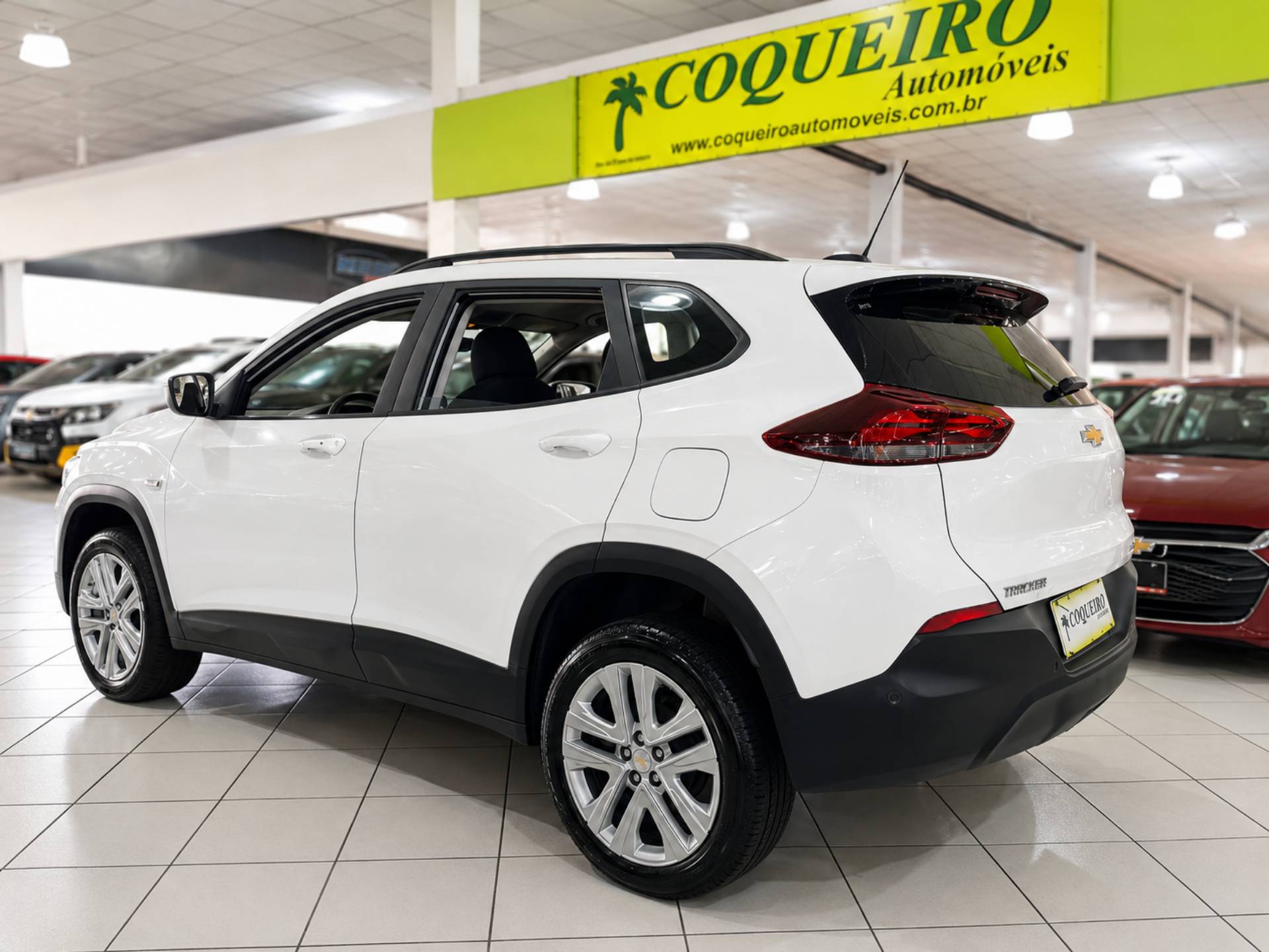 CHEVROLET TRACKER