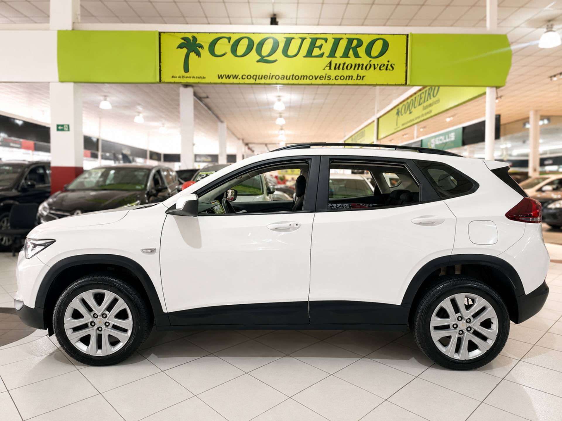 CHEVROLET TRACKER