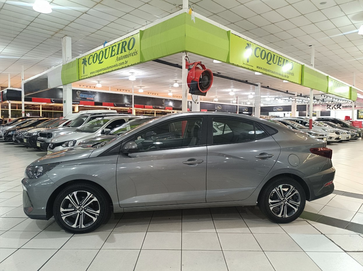 HYUNDAI HB20S