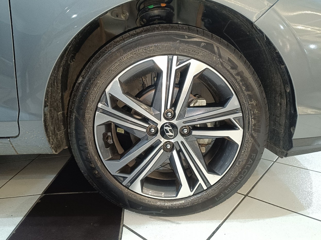 HYUNDAI HB20S