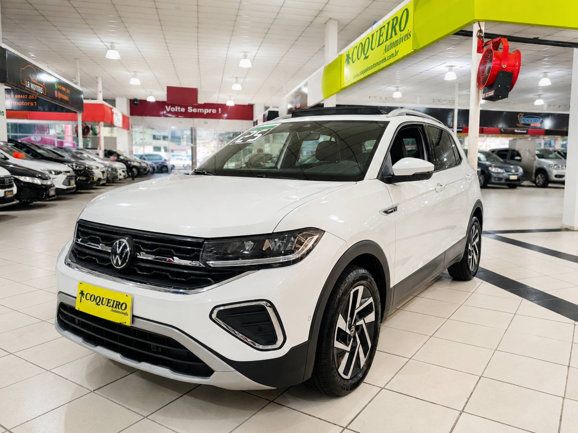 VOLKSWAGEN T-CROSS