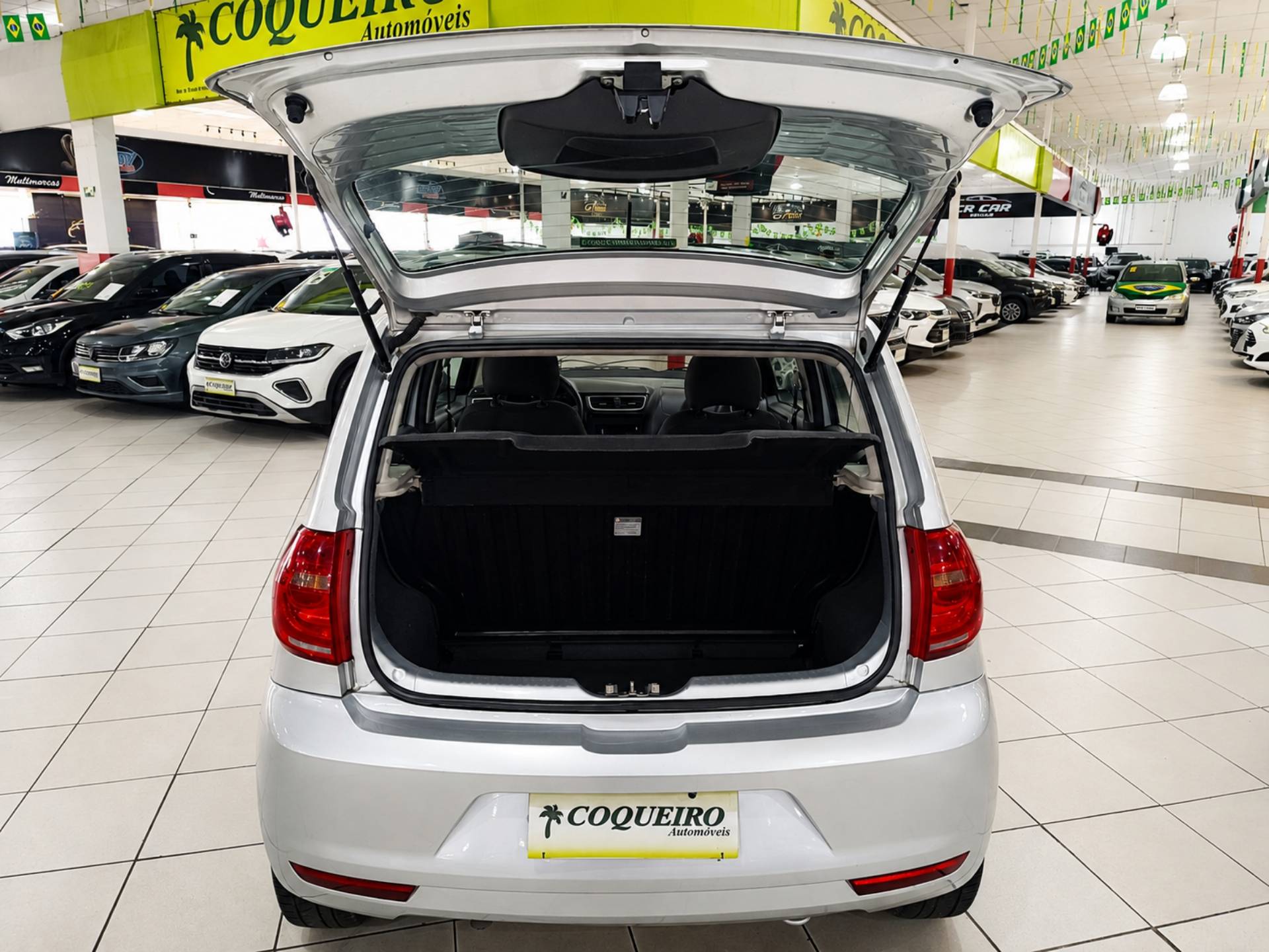VOLKSWAGEN FOX