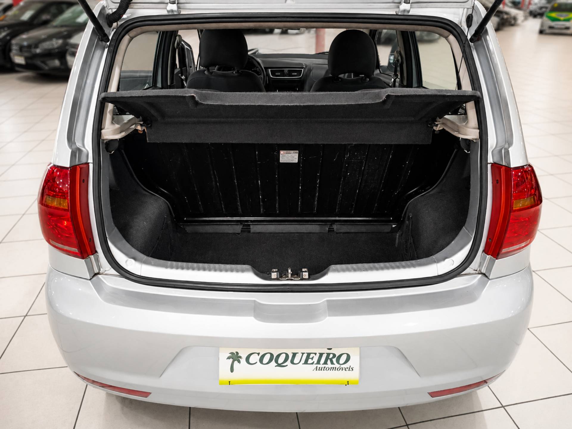 VOLKSWAGEN FOX