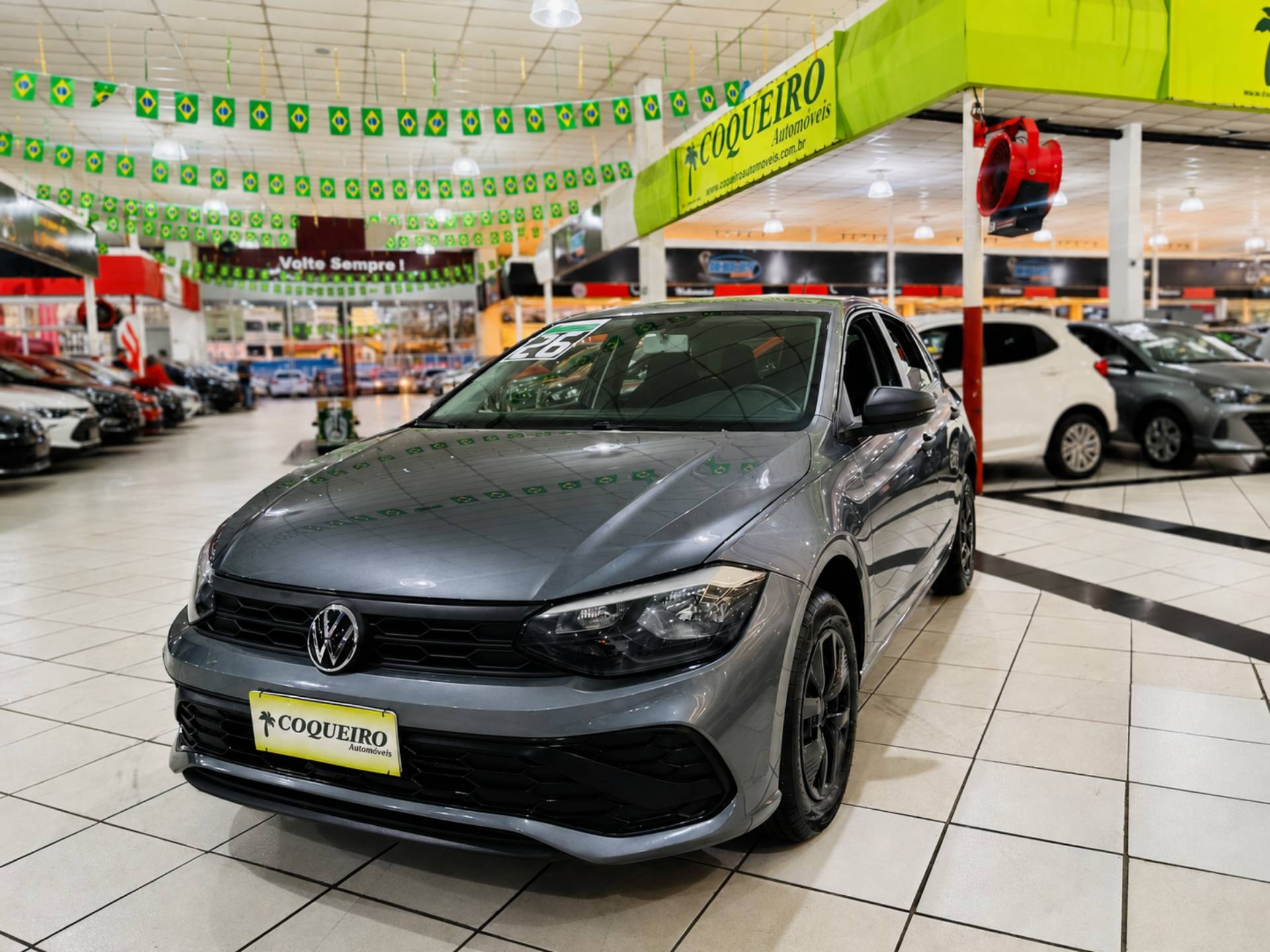 VOLKSWAGEN POLO