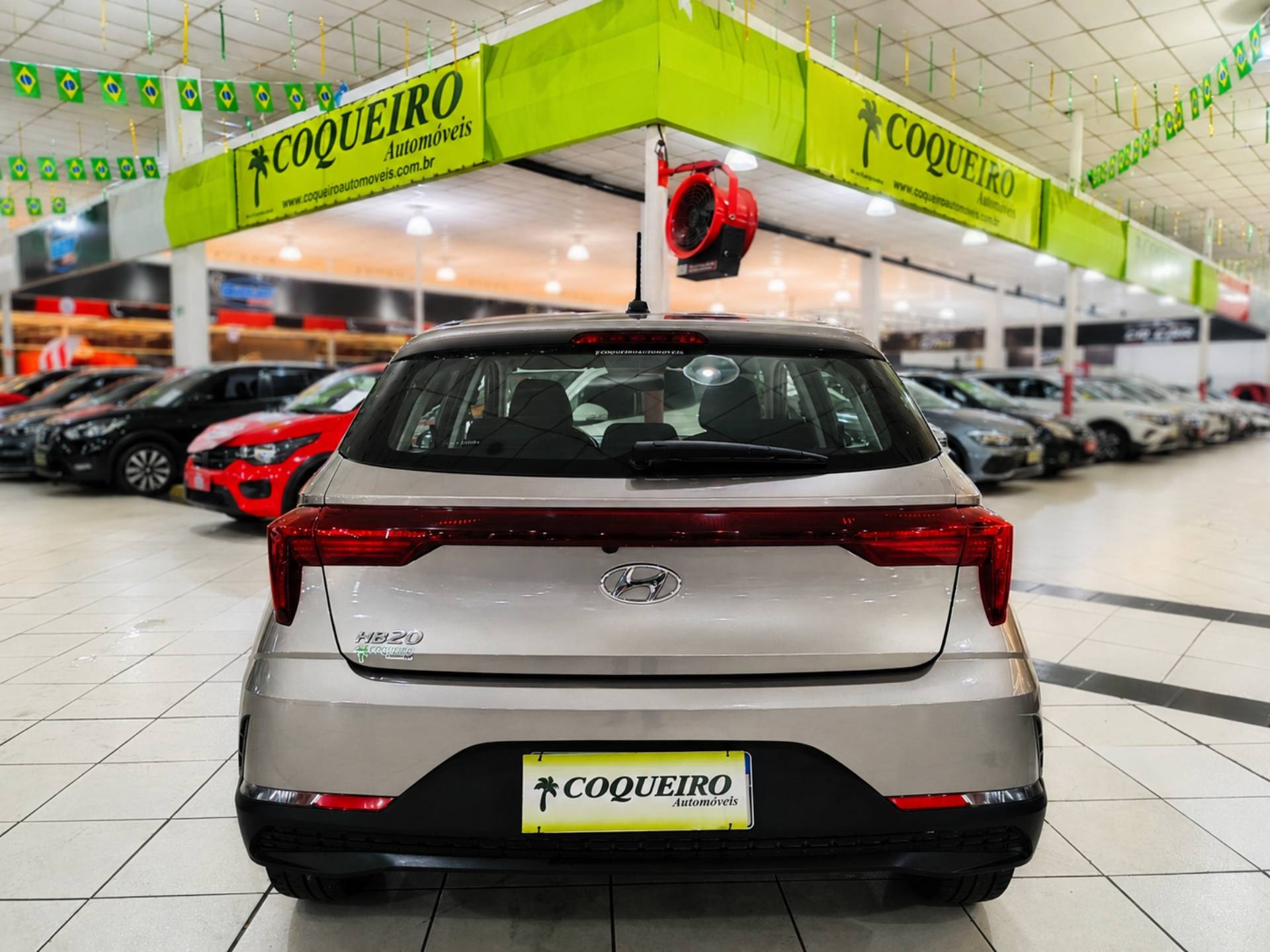 HYUNDAI HB20