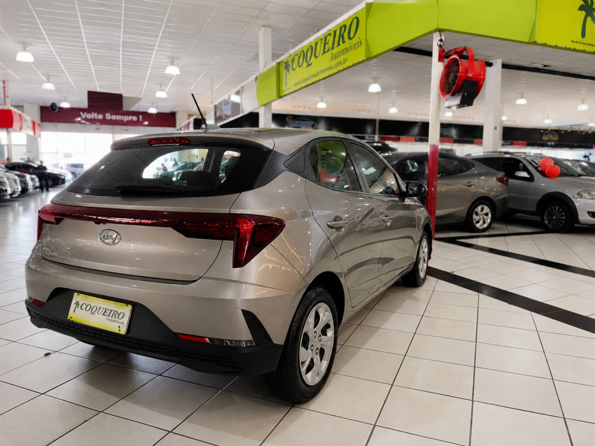 HYUNDAI HB20