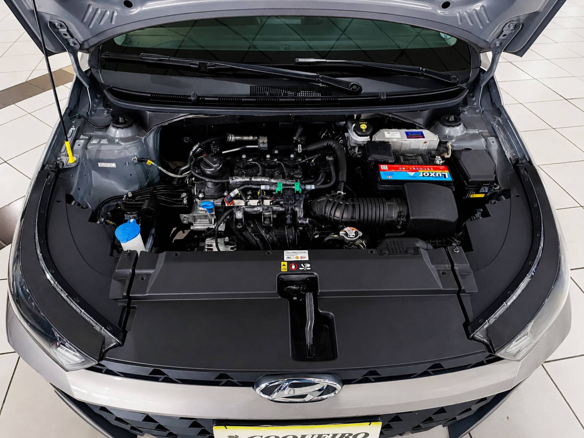 HYUNDAI HB20