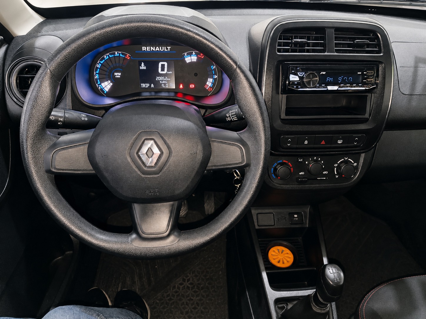 RENAULT KWID