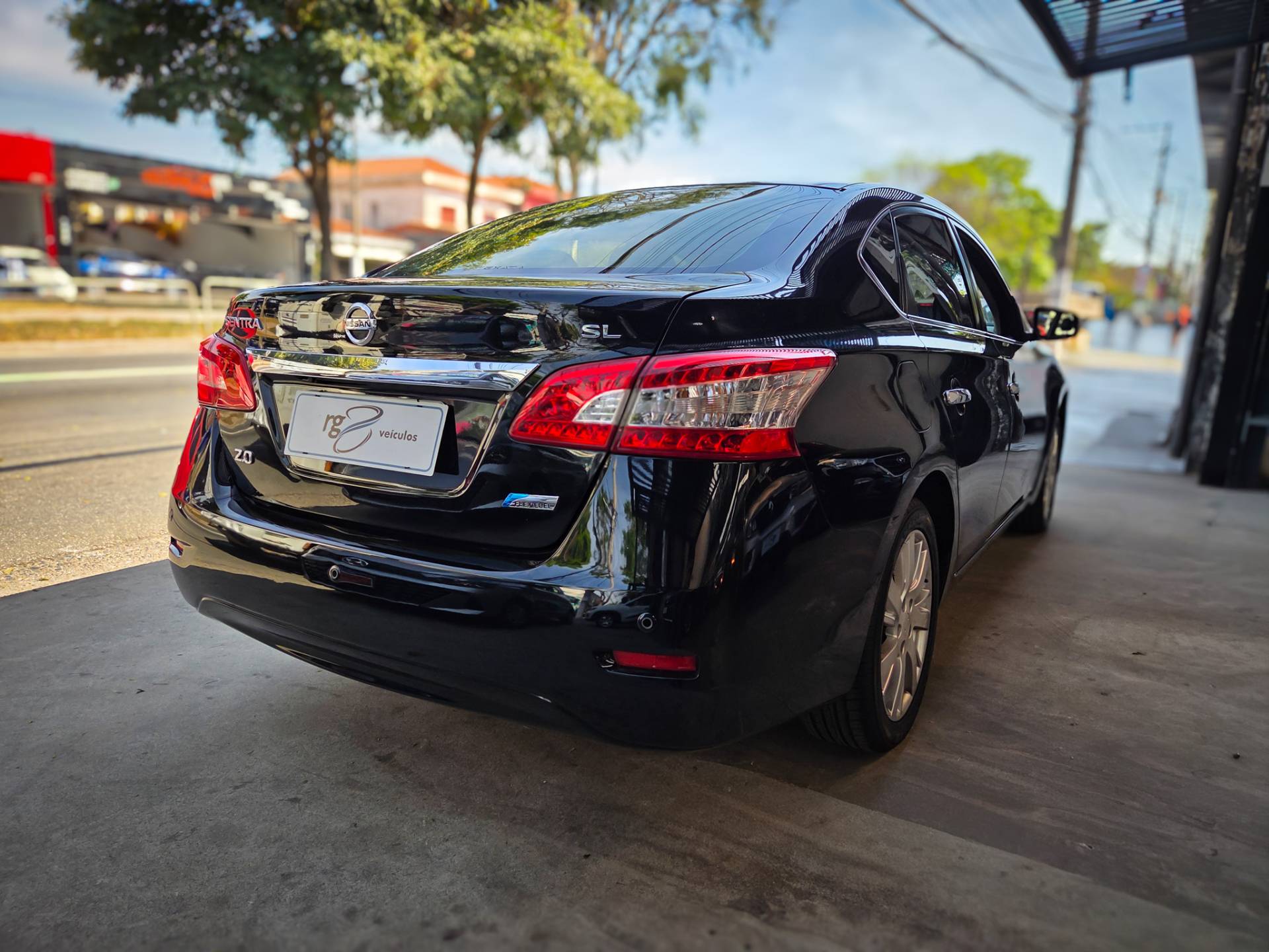 NISSAN SENTRA