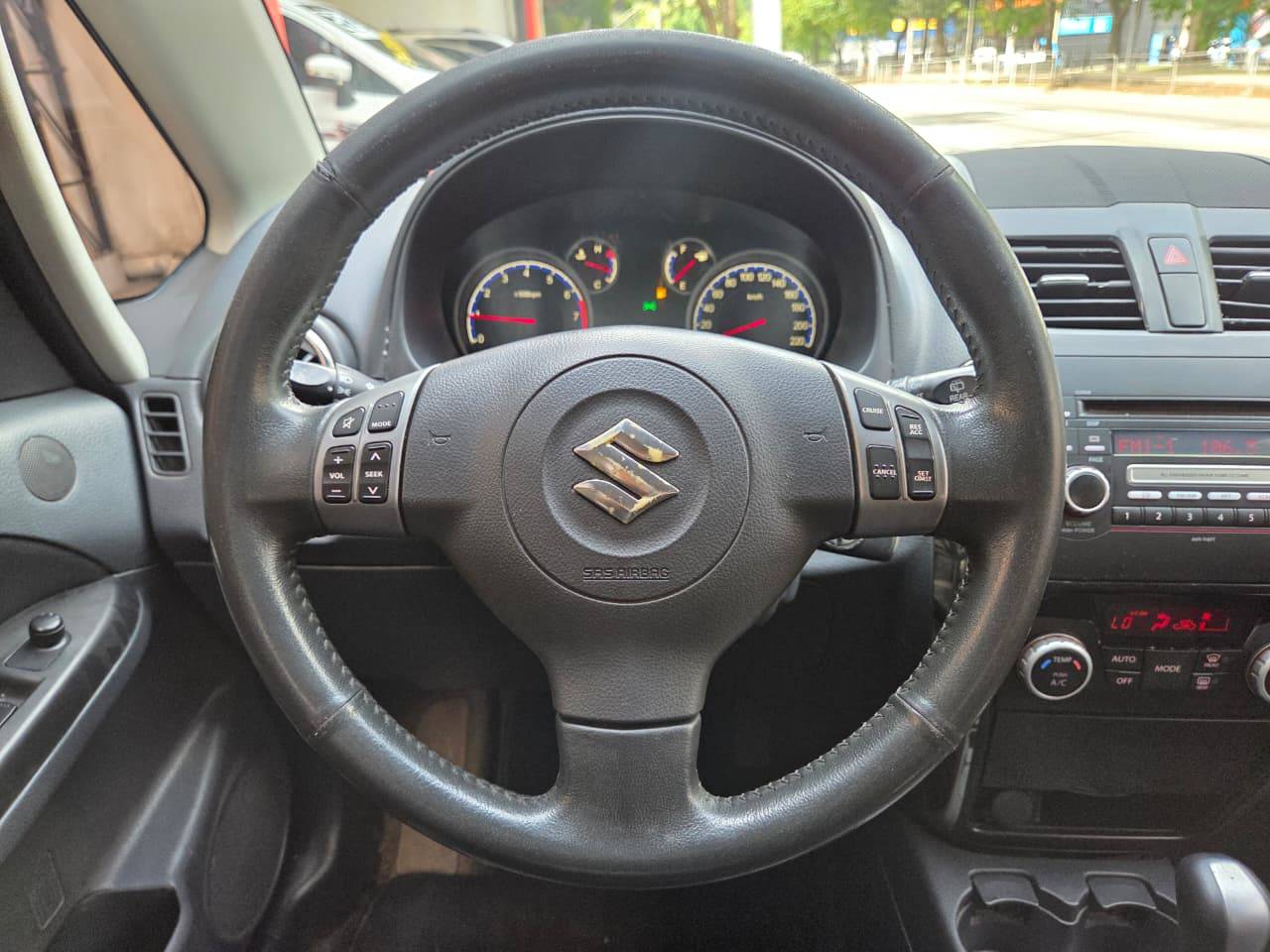 SUZUKI SX4