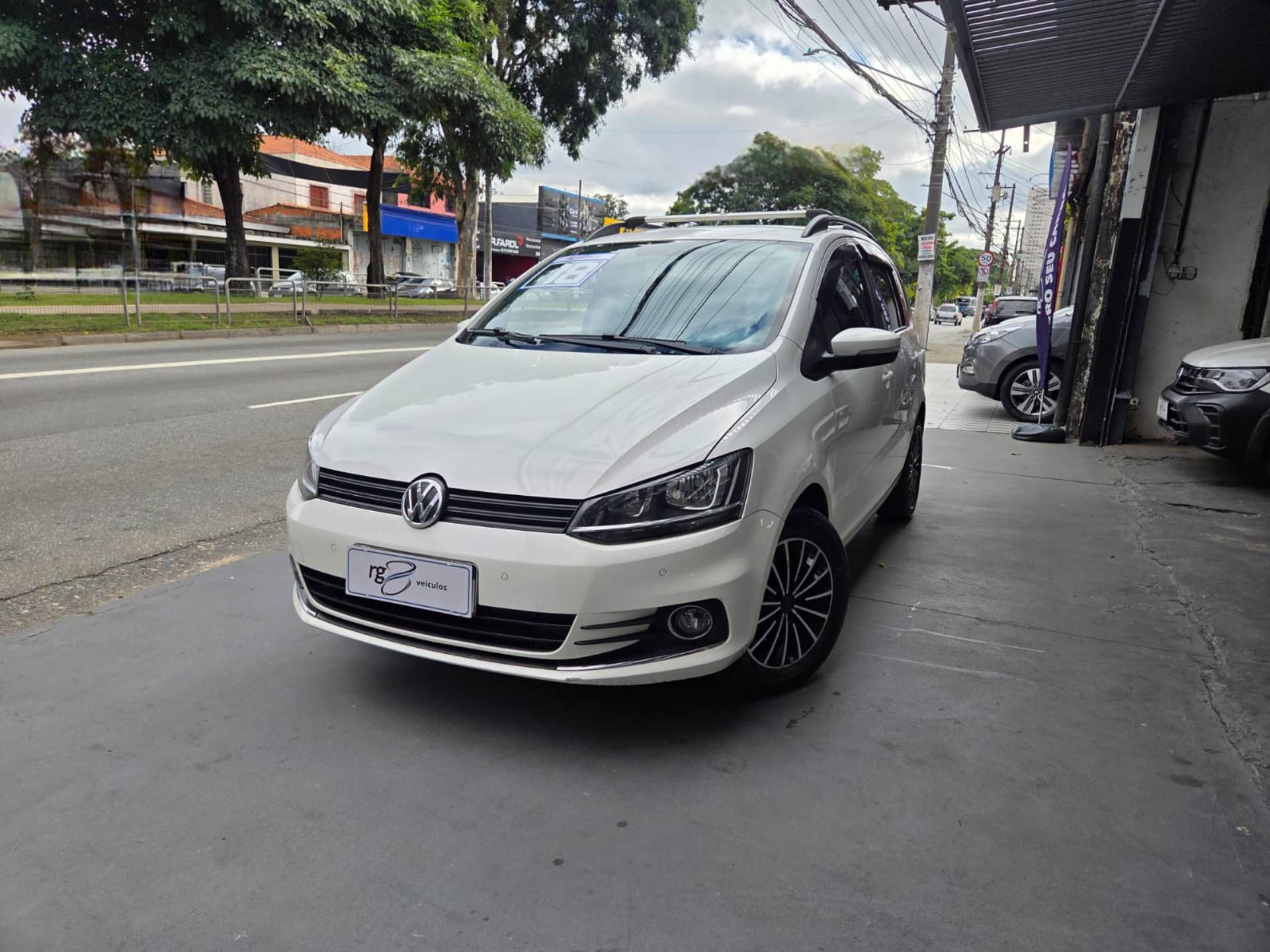 VOLKSWAGEN SPACEFOX