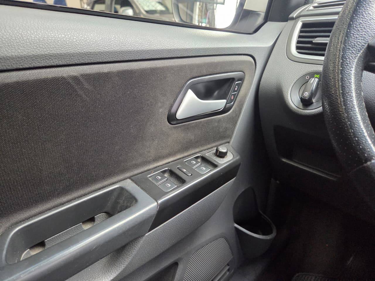 VOLKSWAGEN SPACEFOX