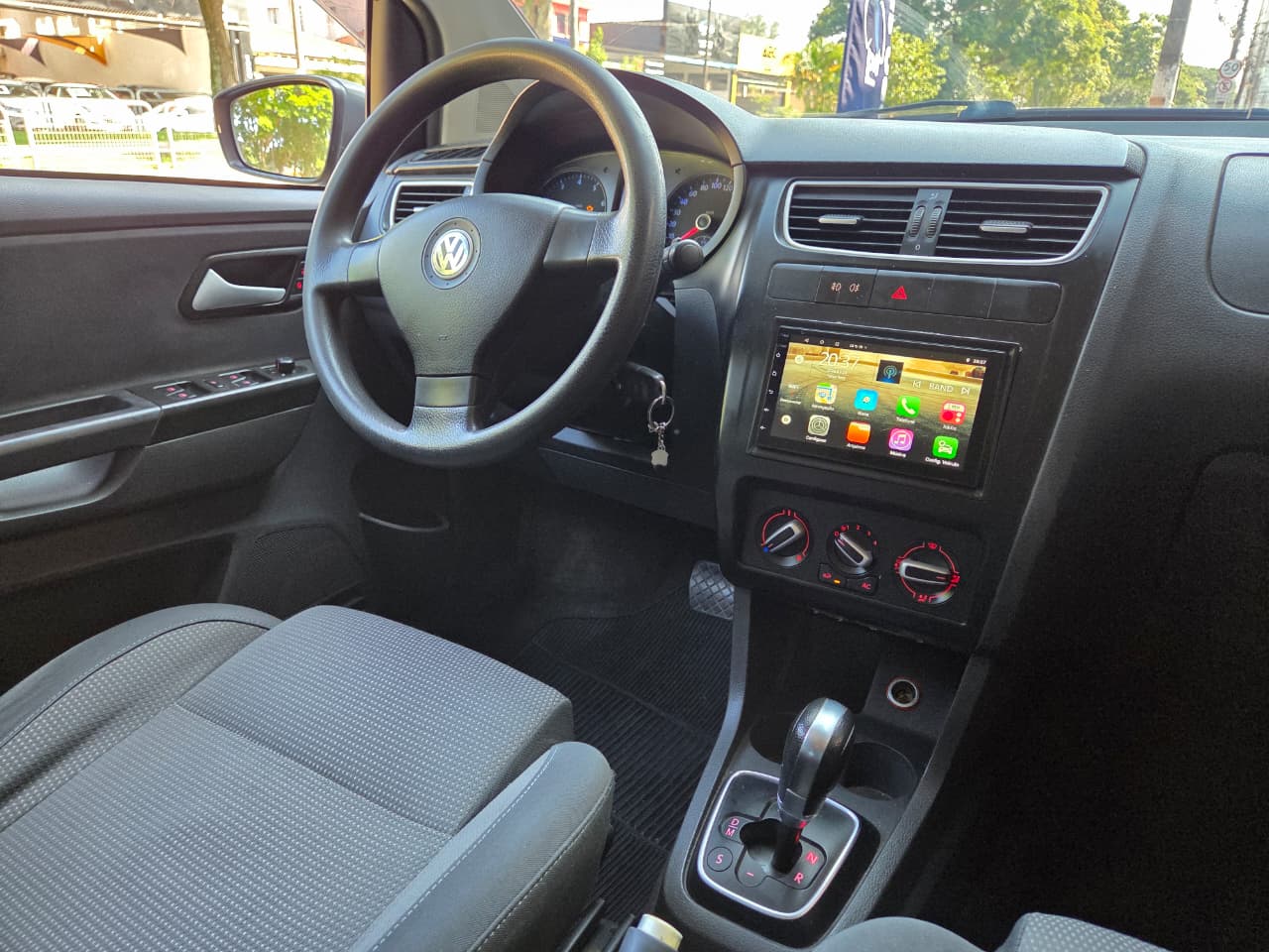 VOLKSWAGEN SPACEFOX