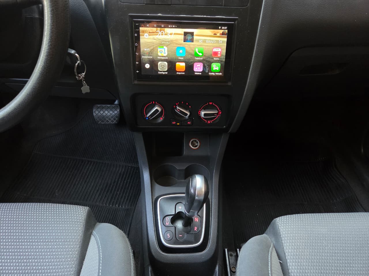 VOLKSWAGEN SPACEFOX