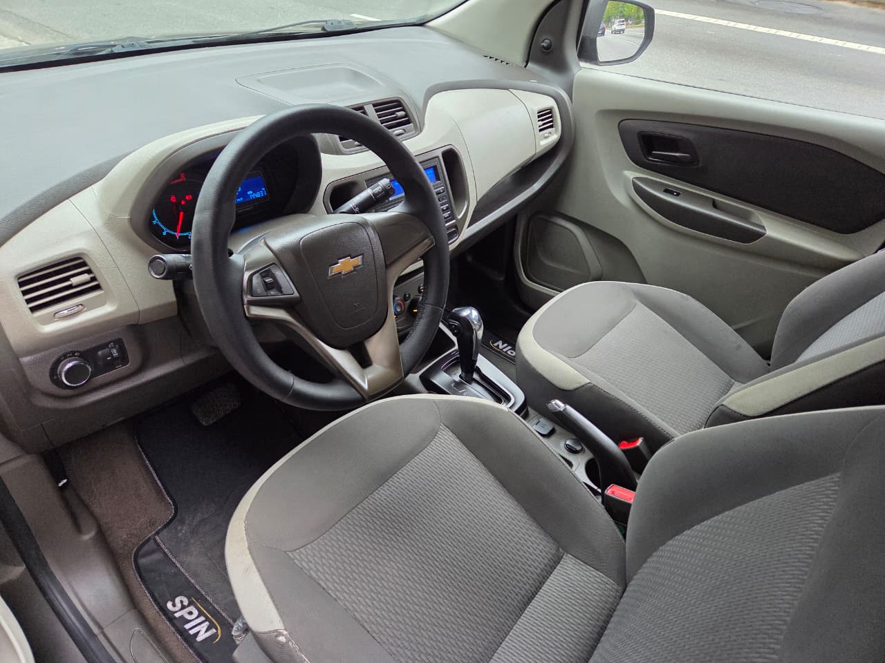 CHEVROLET SPIN