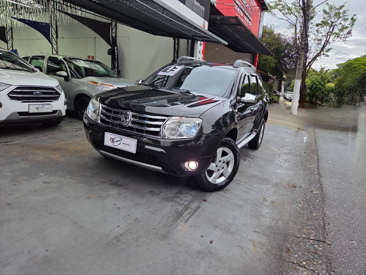 RENAULT DUSTER