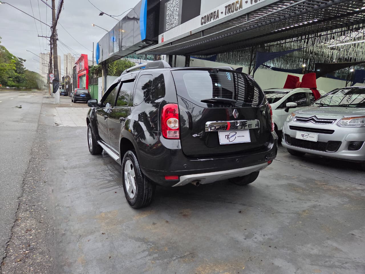 RENAULT DUSTER