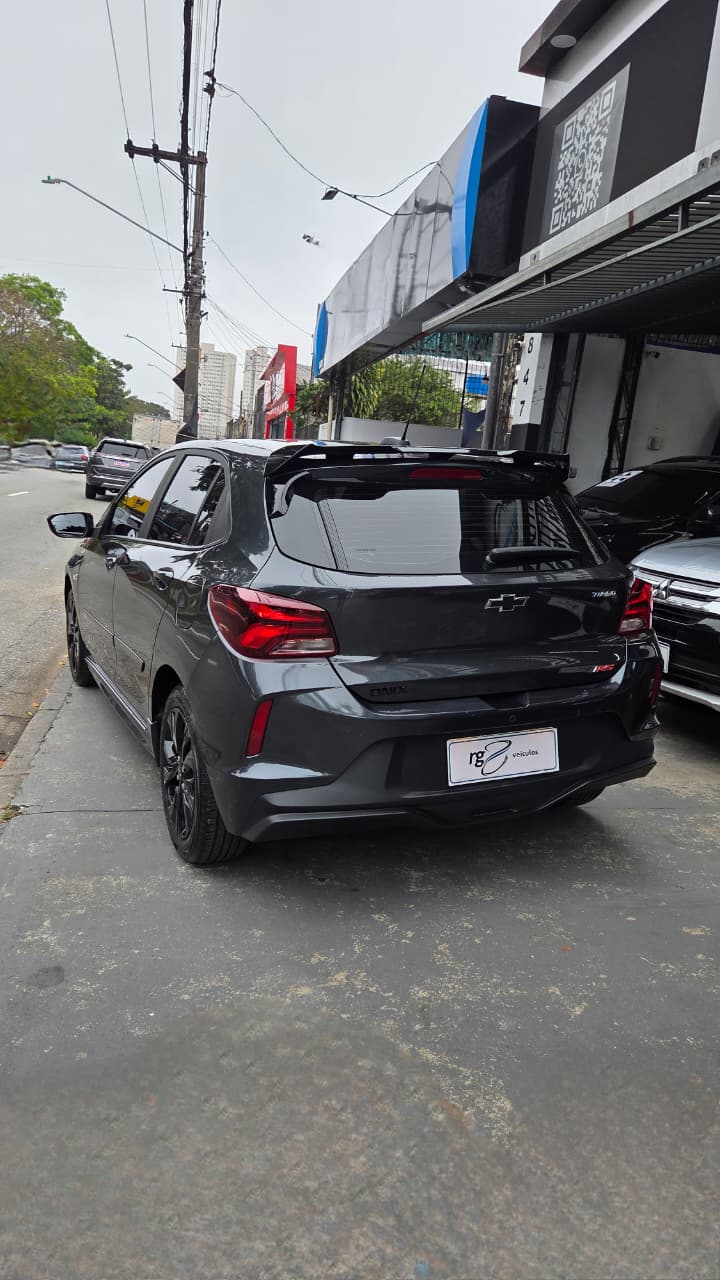CHEVROLET ONIX