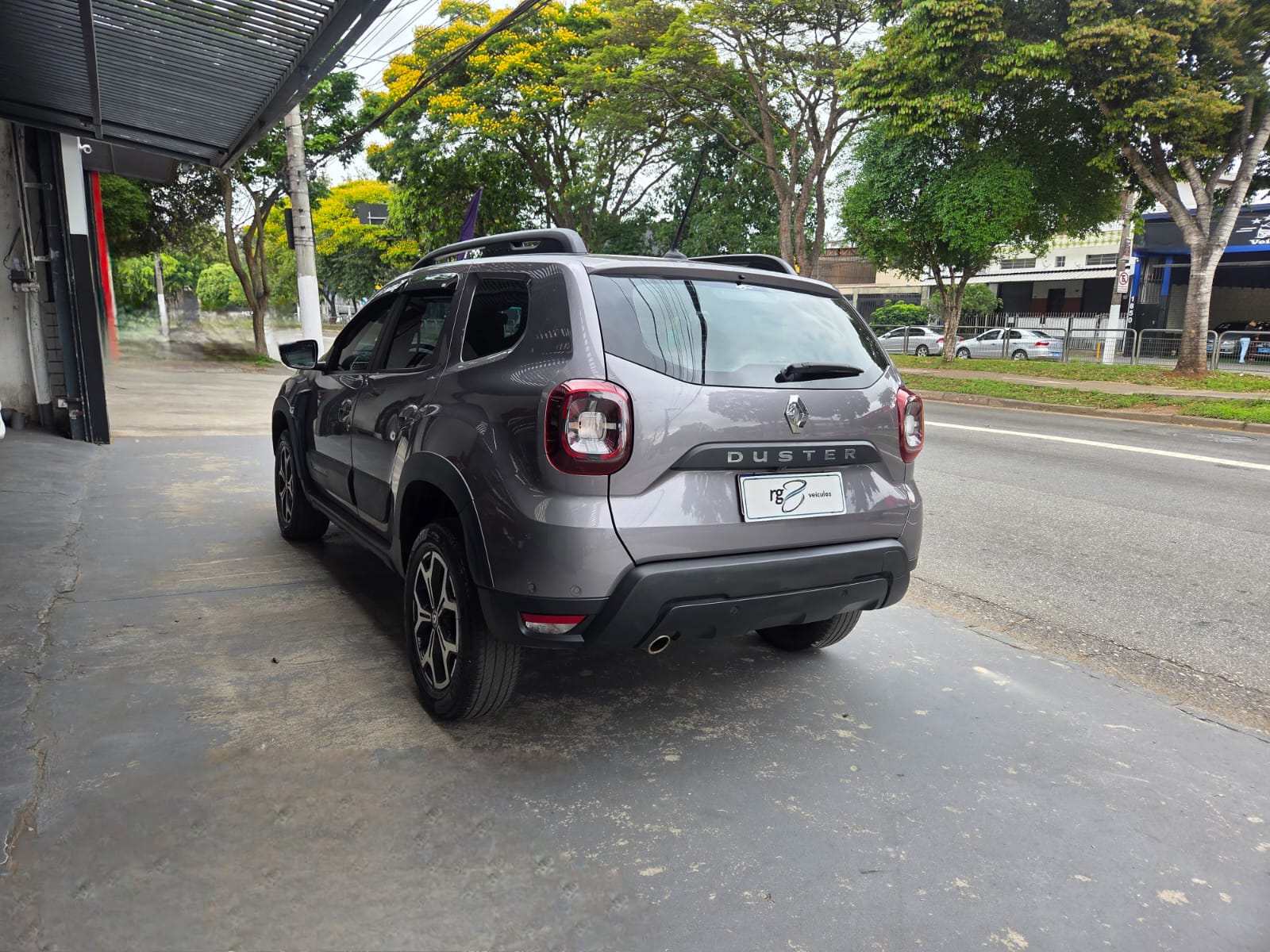 RENAULT DUSTER
